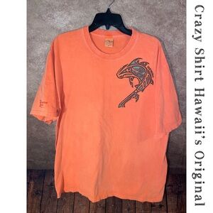 Crazy Shirts Men's T-Shirt Size XL Tangerine Orange Tribal Shark Graphic - EUC